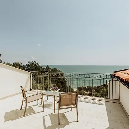 Marechiaro - Maison A Porter 3*