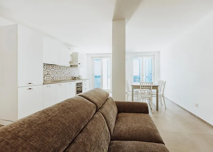 Pensión Marechiaro - Maison A Porter 3*